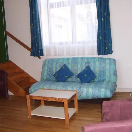 Gite Ceilloux, 2 Pieces, 4 Personnes - Fr-1-630-1 Σπίτι διακοπών